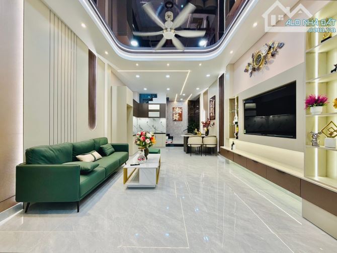 Bán gấp nhà 58.8m2 gần TTTM Gigamall - Đường số 20, Thủ Đức - 3 tỷ 410. Sổ riêng, hẻm 5m