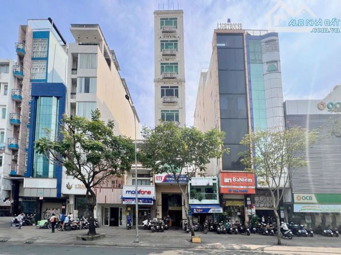 Bán GẤP toà nhà 9 tầng mặt tiền 31 Hoàng Diệu đoạn đẹp nhất vỉa hè 10m (105m2) chỉ 38 tỷ