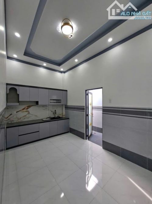 CHỊ SƯƠNG BÁN GẤP NHÀ LÊ THỊ HOA, TP HCM (CHỈ 1 TỶ 890TR) DT 75M2/ SỔ SẴN, SANG TÊN NGAY