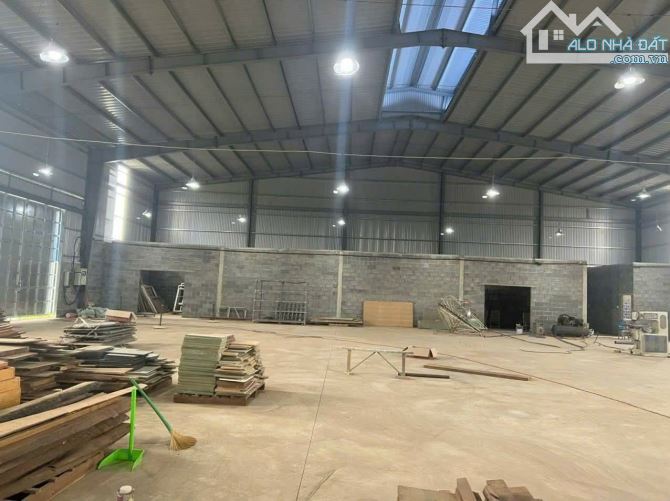 10.688m² Kho Xưởng Khu Công Nghiệp Hòa Phú giá 15,7 TỶ