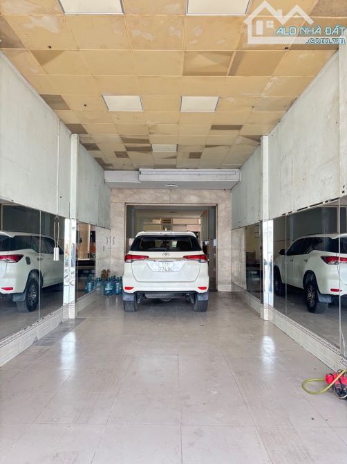 Продаётся дом, 216 м², Bình Tân