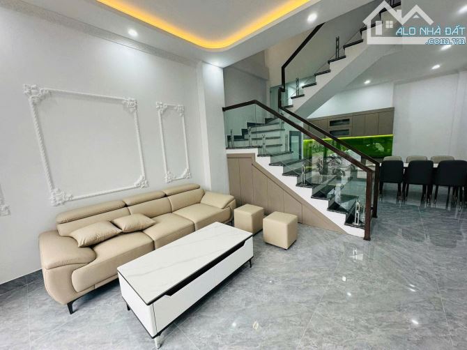 NHÀ 3 TẦNG TUYẾN 2 CAM LỘ – HÙNG VƯƠNG – HỒNG BÀNG Giá chỉ 2,96 tỷ