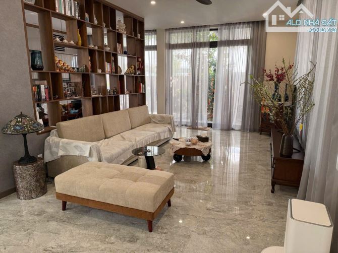 Продаётся дом, 367 м², Hải Châu