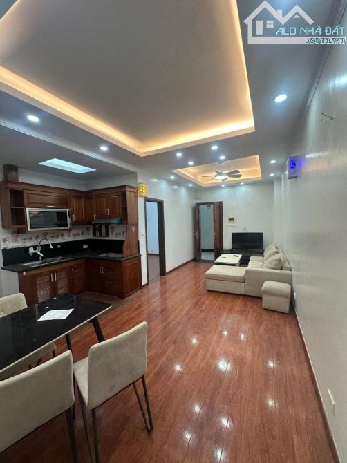 CHUNG CƯ NGUYỄN CHÁNH NAM TRUNG YÊN 55M 2N2VS GIÁ 4.5 TỶ