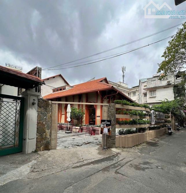 BIỆT THỰ 568M2 TRUNG TÂM QUẬN 3 - 21M*25M - HĐT 7000$/1T -GIÁ 160 TỶ TL