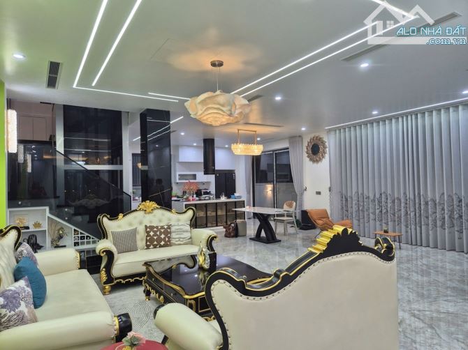 Cực phẩm biệt thự Làng Việt Kiều Quốc Tế – Mới hoàn thiện, thang máy, nội thất nhập khẩu.