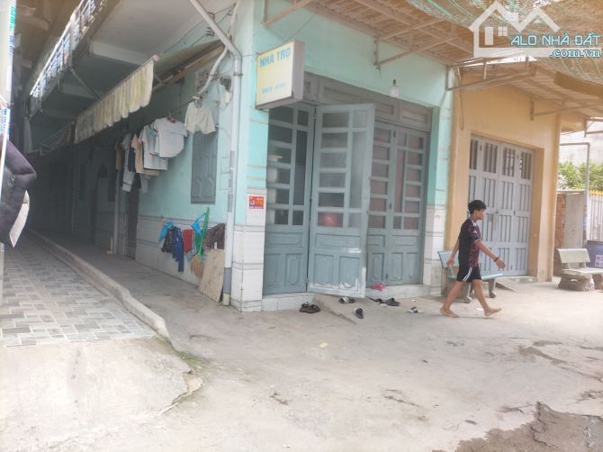 Nhà trọ 2,25 tỷ thu 15tr 🫍 Bán nhà trọ 1 lầu Bình Tiền 2, thu 15 tr, Ngay ngả 3 Tân Đức,
