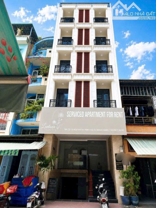 Quận 1 - Nguyễn Thị Minh Khai - 7 Tầng CHDV Cao cấp doanh thu 1,2 tỷ. Giá 68 tỷ.