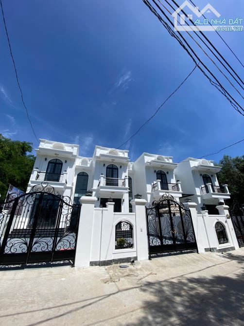 🏡🔥 NHÀ FULL NỘI THẤT KIỆT 106 MINH MẠNG – CHỈ 2,890 TỶ 🔥 📍