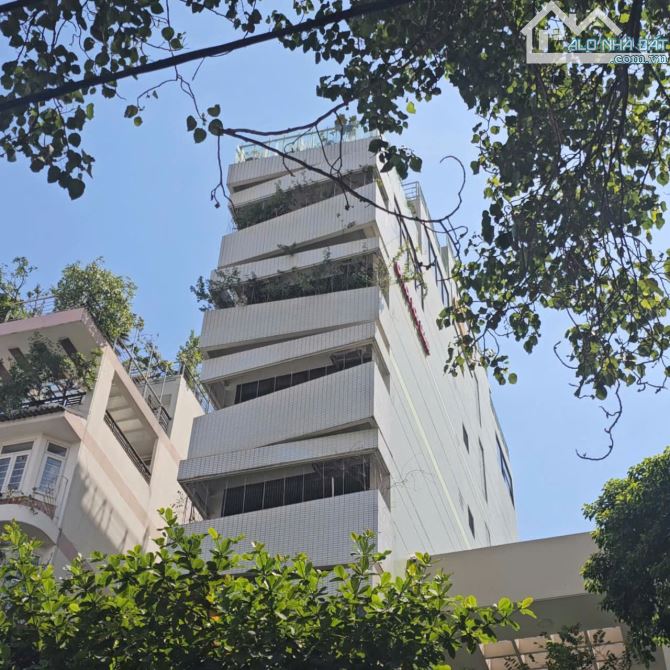 TÒA NHÀ VĂN PHÒNG MT ĐÀO DUY ANH PHÚ NHUẬN - HẦM + 8 TẦNG - GIÁ CỰC TỐT 33 TỶ TL