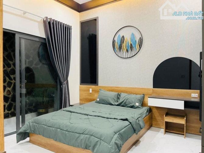 Bán nhà 3 tầng trung tâm phố tây An Thượng, đường(7,5m) Hoàng Kế Viêm, cách biển 200m.