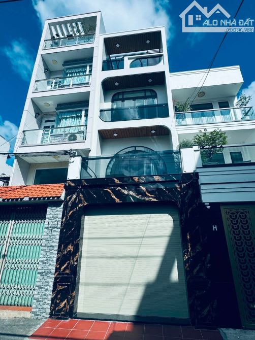 MẶT TIỀN KD 4 TẦNG CÓ THANG MÁY LÊ ĐẠI HÀNH,QUẬN 11 - GIÁ: 3.68TỶ/78m2 CHO THUÊ 18TRIỆU