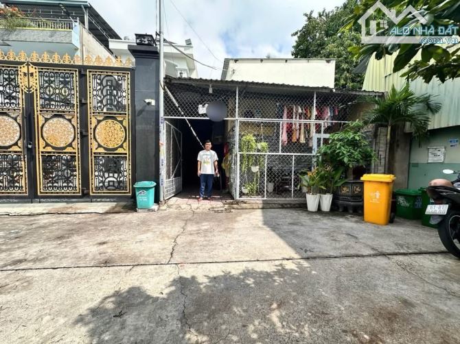 Dãy trọ 8 phòng, thu nhập khoảng 15 triệu/tháng