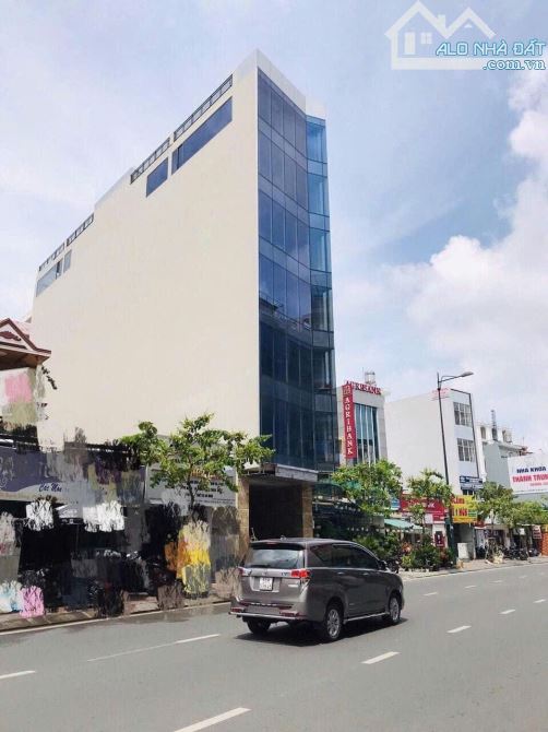 Tòa Buiding Mặt Tiền Bạch Đằng 1200m2 Sàn. Hầm 7 Tầng. HĐT: 170tr/tháng. Giá 95 TỶ