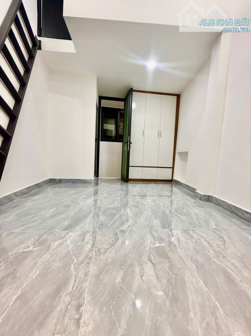 NHÀ MỚI LẠC LONG QUÂN - TRUNG TÂM QUẬN 11 - GẦN HXH - Ở LIỀN - CHỈ DƯỚI 3 TỶ