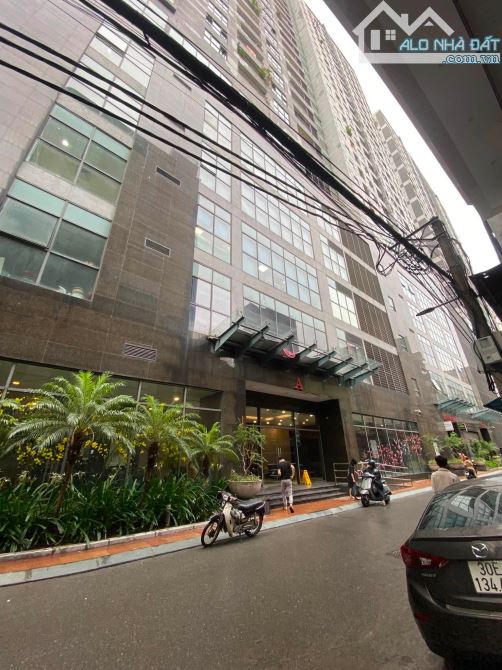 Tháp A The Golden Palm mặt phố 21 Lê Văn Lương,View thoáng,DT 119m2, 3 ngủ, T11, giá 14 tỷ