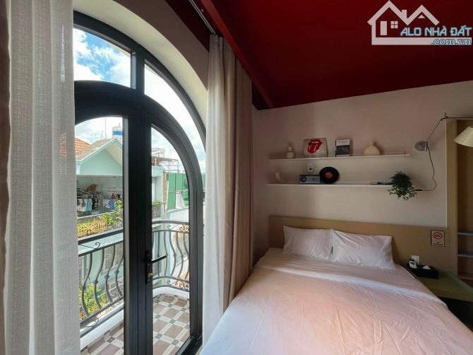 SIÊU PHẨM LUXURY HOTEL & HOMESTAY – 25 PHÒNG – DÒNG TIỀN 150TR/THÁNG