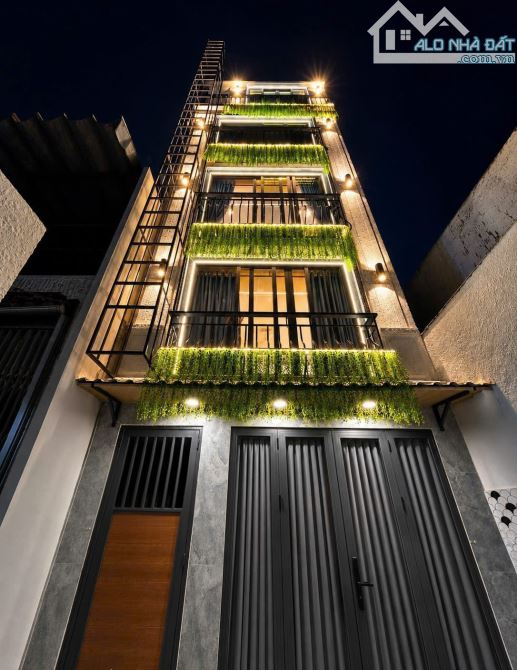 Chỉ 11,6 Tỷ - CHDV 6 Tầng Thang Máy 102m² Doanh Thu 90 Triệu/Tháng Gần Công Viên Làng Hoa