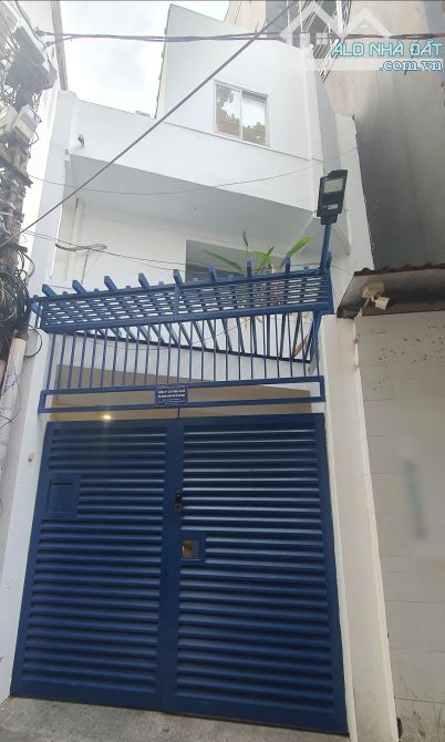 Căn góc, 3 mặt thoáng, hẻm thông Bùi Thị Xuân, xe hơi tận nhà, giá cực tốt