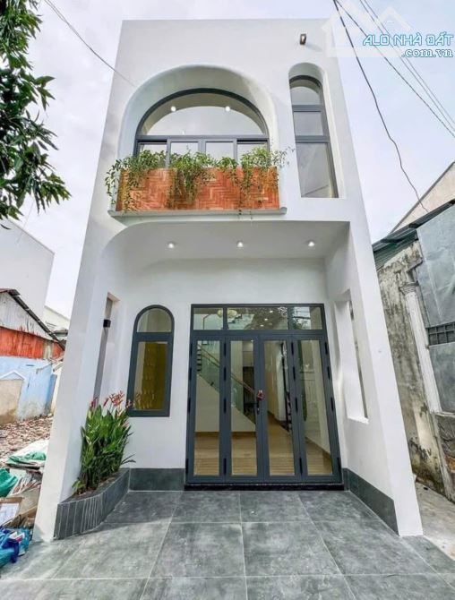 CHÚ TƯ EM CẦN BÁN GẤP CĂN NHÀ VỚI GIÁ CHỉ 1TỶ250TR, SỔ RIÊNG, GIÁ CÒN THƯƠNG LƯỢNG, Ở TPHC
