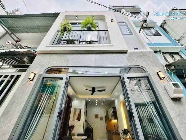 Siêu Phẩm Nhà Phố Trên Đường Phạm Huy Thông,P.An Nhơn,Gò Vấp.Giá 2Tỷ980/60,9m.Sở hữu ngay.