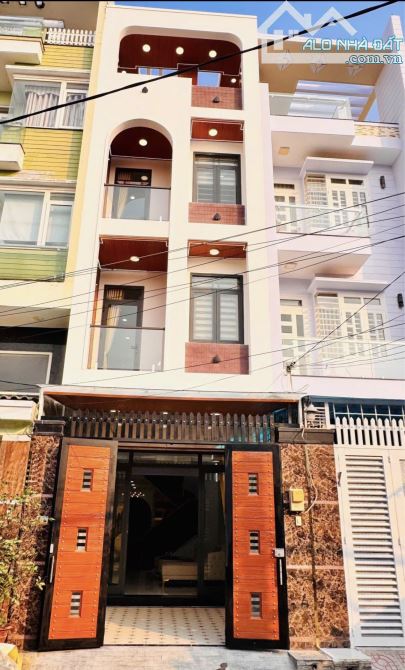 Bán nhà gần Phú Mỹ Hưng - Mặt tiền Cao Thị Chính, Q7 (DT 5x16m) Chốt giá bán: 4 Đồng 870