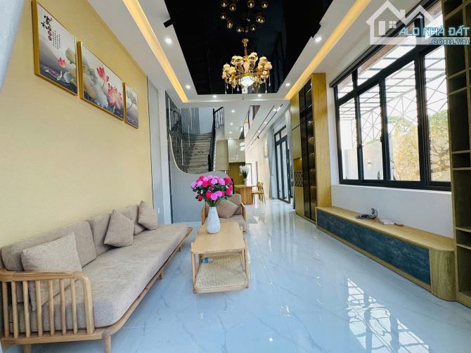 🌳CHỦ NGỘp GIẢM 400TR BÁN VILLA SÂN VƯỜN 288m² nở hậu 8.4m