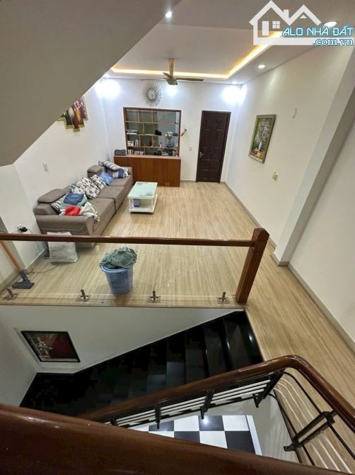 BÁN NHÀ 4 TẦNG MT TỐ HỮU - SÁT TRƯỜNG ĐH NGOẠI NGỮ - 83M2 - DÒNG TIỀN 20TRIỆU/THÁNG