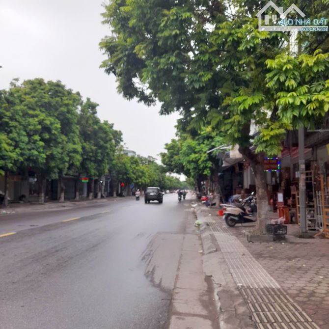 Giá rẻ nhất Khu Vực Nhà 3 tầng nhà mới đẹp Trần Nhân Tông,Kiến An.Giá chỉ có 2 tỷ 050 tr