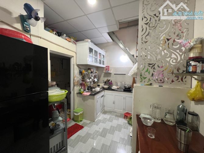 Bán Căn hộ chung cư Đường Ngô Quyền Q5, 50m2 chỉ 2,6 tỷ (tl)