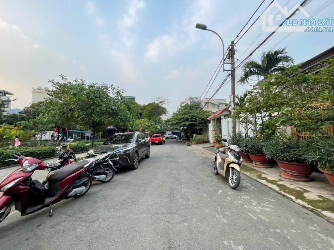 🏡 BIỆT THỰ 244.6M² KHU VIP LINH TRUNG | GIẢM SỐC 3 TỶ CHỈ CÒN 25 TỶ