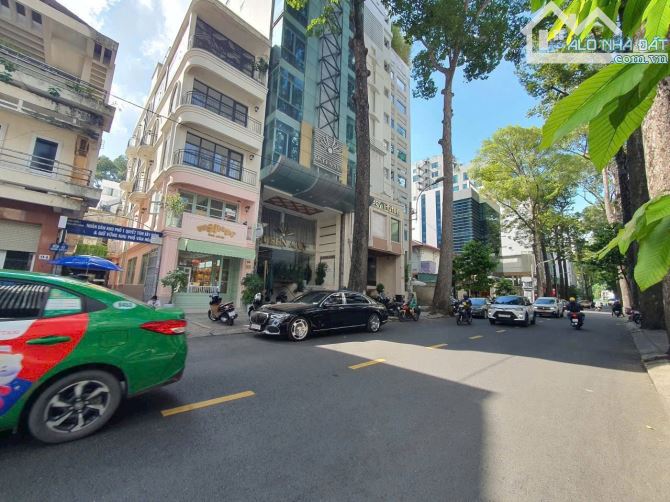 Bán nhà 2MT Thạch Thị Thanh, Quận 1, DT: 6x19m, Hầm-6 tầng, HĐT 130tr, giá 63 tỷ.