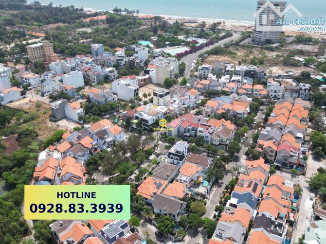 BÁN BIỆT THỰ PHƯƠNG NAM - CÁCH BIỂN BÃI SAU 300M - SỞ HỮU LÂU DÀI - DÂN CƯ ĐỒNG BỘ_24 TỶ