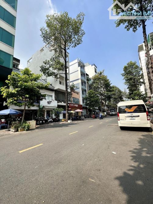 Building Mặt tiền Phường Sài Gòn TP.Hồ Chí Minh 4 x 18 9 Tầng ST + TM Giá 35 Tỷ TL