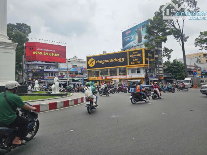 Siêu phẩm Q.5. Biệt thự HXH Nguyễn Chí Thanh cực VIP.Q5. Giá 45 tỷ