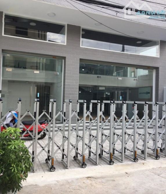 Tòa nhà văn phòng Bùi Thị Xuân, DT 9x16m, 6 tầng, thang máy, HĐT 150tr/tháng, giá 29 tỷ