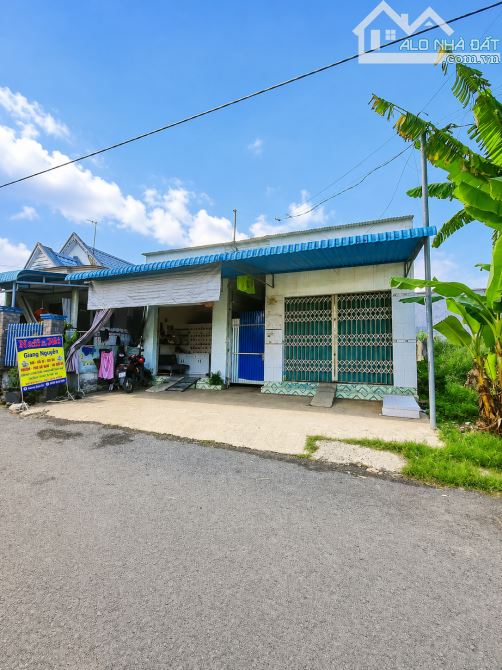 Bán đất 140m², ngang 8,5m, có 2 nhà cho thuê, xã Tây Hòa, Trảng Bom, Đồng Nai