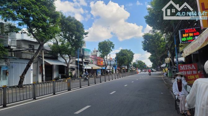 🌿🏡 MẶT TIỀN KÊNH TÂN HÓA – VỪA Ở VỪA KINH DOANH .Giá 7 tỷ 390