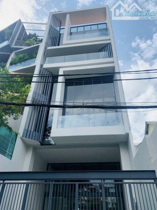 NHÀ CHUẨN 58,8m2 NGAY CHỢ THUỐC - LƯƠNG NHỮ HỌC, QUẬN 5. GIÁ CHỐT 3Tỷ890/ 4,2x14m - 3 TẦNG