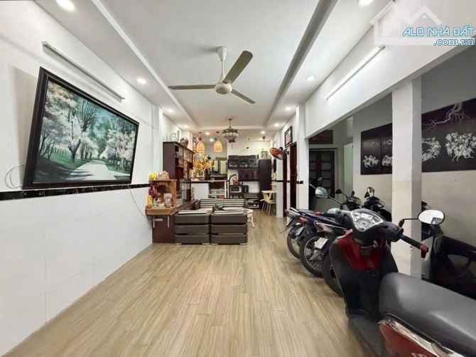 🔥 NGỘP NẶNG GIẢM MẠNH 1 TỶ – CHỈ CÒN 6,95 TỶ