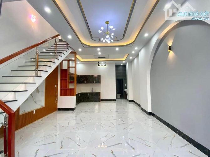 (THÔNG TIN THẬT) BÁN NHÀ NGAY NGÃ TƯ TÂN TRIỀU TP ĐỒNG NAI