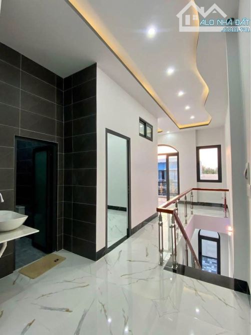 (THÔNG TIN THẬT) BÁN NHÀ NGAY NGÃ TƯ TÂN TRIỀU TP ĐỒNG NAI