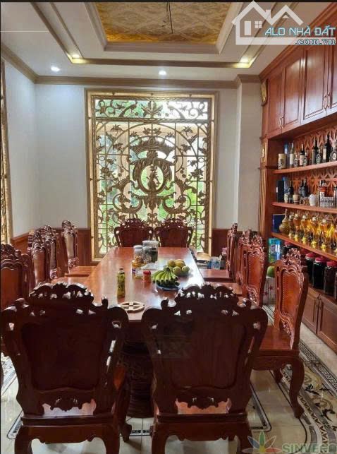 SIÊU BIỆT THỰ VƯỜN , QUẬN 2- 652m² – 4 TẦNG . NỘI THẤT CAO CẤP – HỒ CÁ KOI – CHỈ 40 TỶ