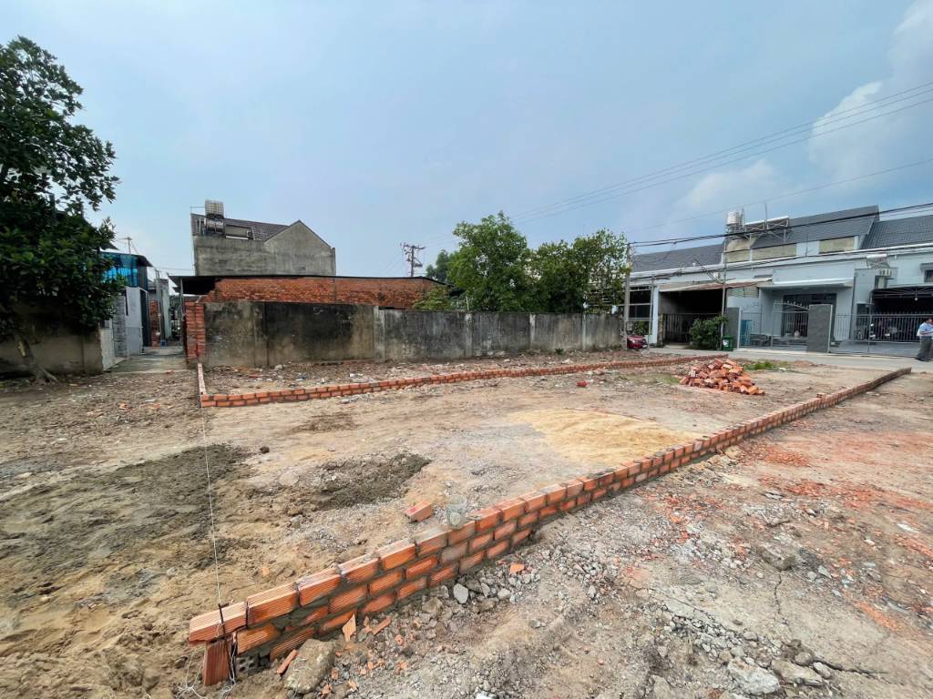 Bán đất Thị trấn Trảng Bom, Đồng Nai, dt 100m2, sổ riêng, giá rẻ đầu tư