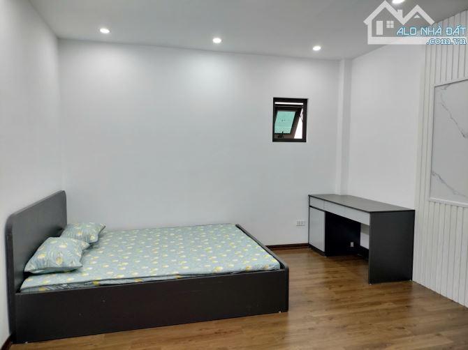Siêu Phẩm Kim Ngưu 43m 5 tầng MT 6.8m 11,7 tỷ thang máy Full Nội Thất