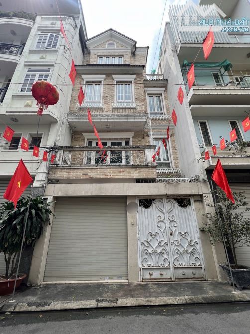 Nhà bán định cư Mỹ MTNB đường Cộng Hòa, P13, Tân Bình, giảm chào 2 tỷ, 5 tầng hiện đại
