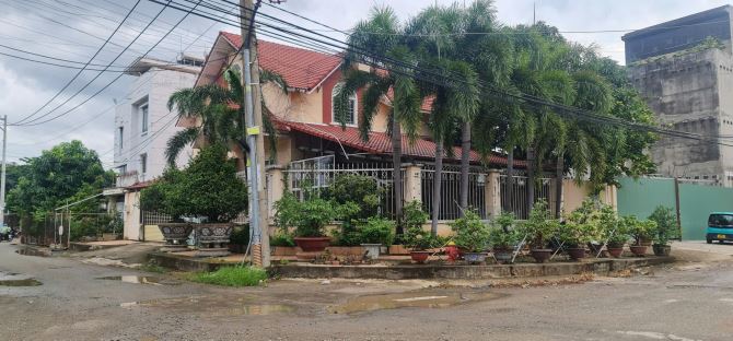 Biệt thự lô góc Khu Kiến Á – Dt 314m²(16 x 20m) x 2 tầng – Ngay Liên Phường