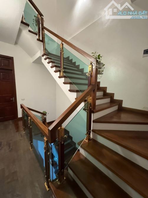 Bán nhà liền kề mặt đường Lý Anh Tông ĐH Long DT 88m, MT5m, Hướng TN, Giá 17 tỷ