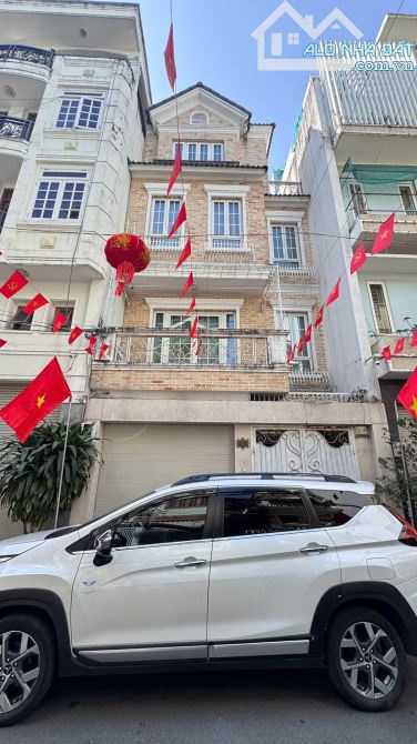 Bán Biệt Thự Mini 2 Mặt Tiền – Khu Nhà Ga T3, Phường Tân Bình - giá: 20 tỷ TL