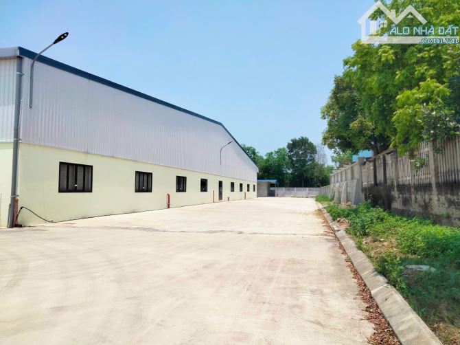 Bán nhà xưởng sản xuất trong khu công nghiệp CNC Đồng Nai, 11000m2, giá 80 tỷ.